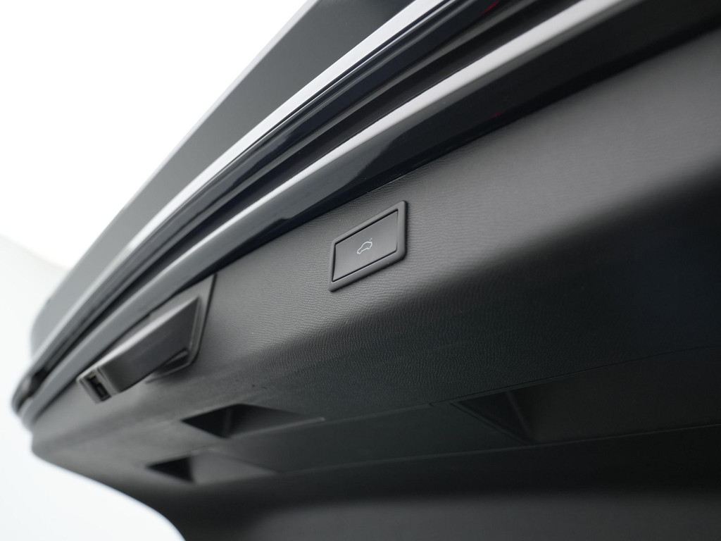 CUPRA Leon Sportstourer (KKZ48D) met abonnement