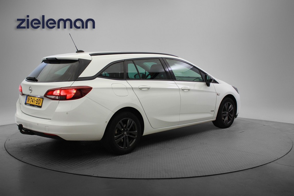 Opel Astra (N741BD) met abonnement