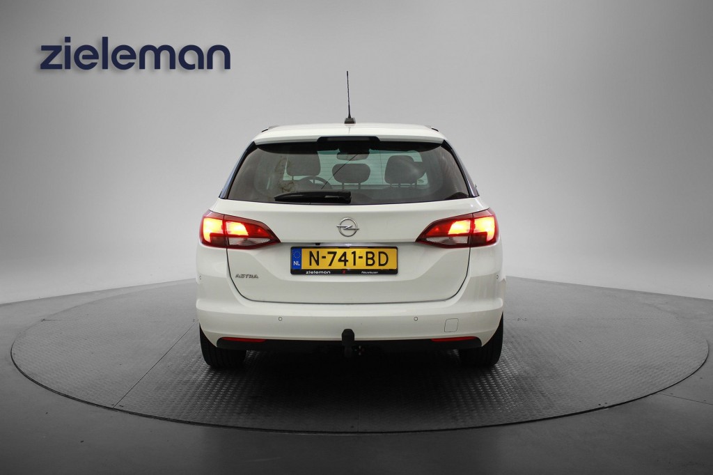 Opel Astra (N741BD) met abonnement
