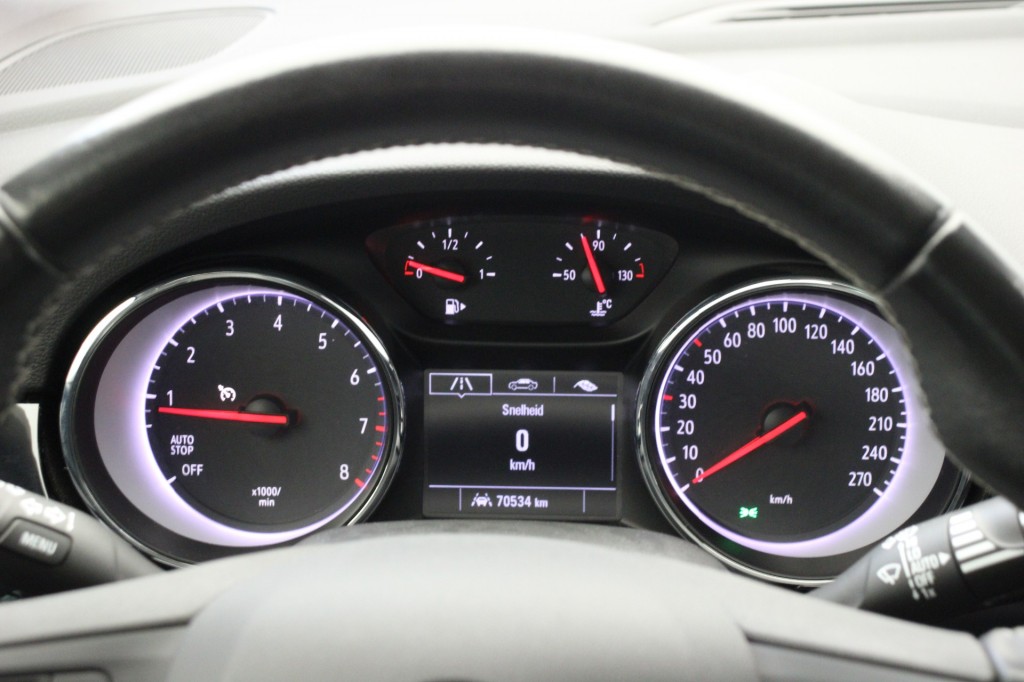 Opel Astra (N741BD) met abonnement