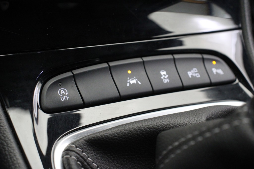 Opel Astra (N741BD) met abonnement
