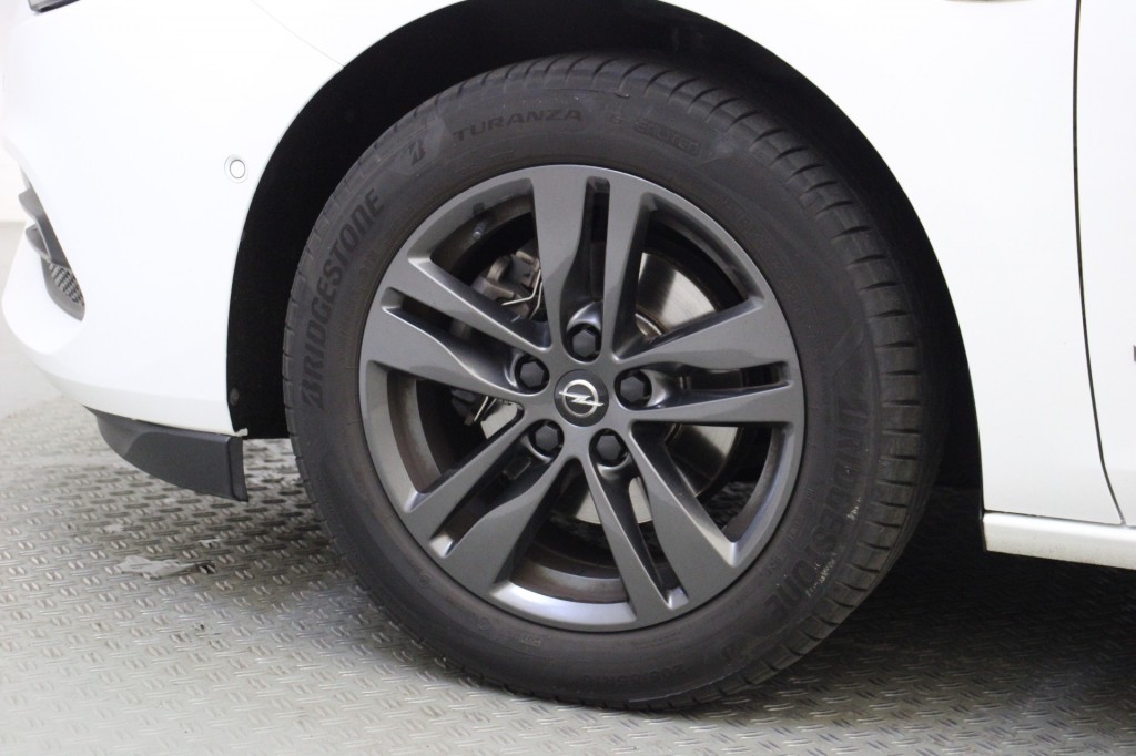 Opel Astra (N741BD) met abonnement