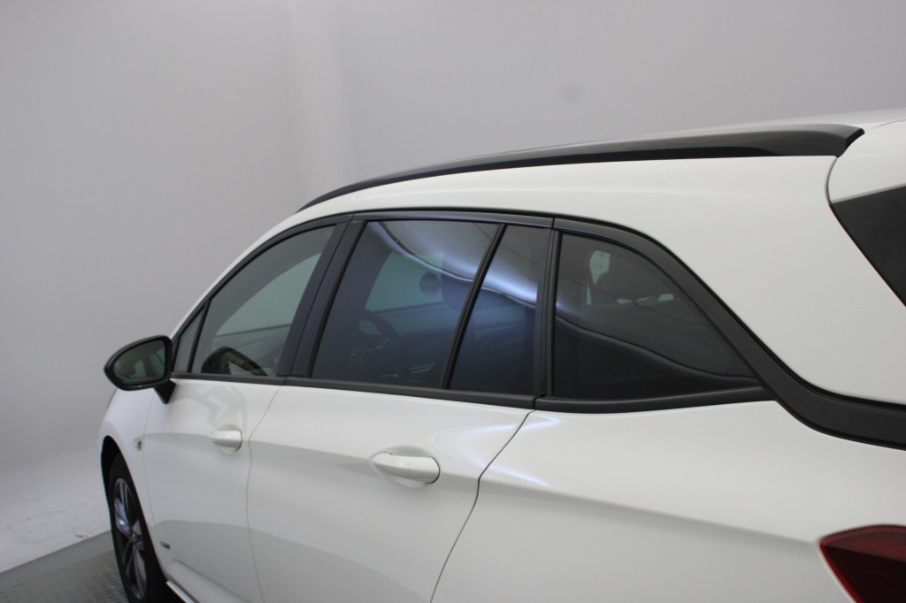 Opel Astra (N741BD) met abonnement