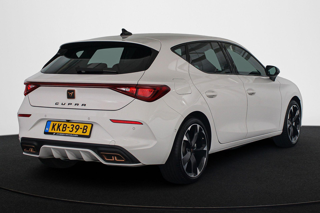 CUPRA Leon (KKB38D) met abonnement