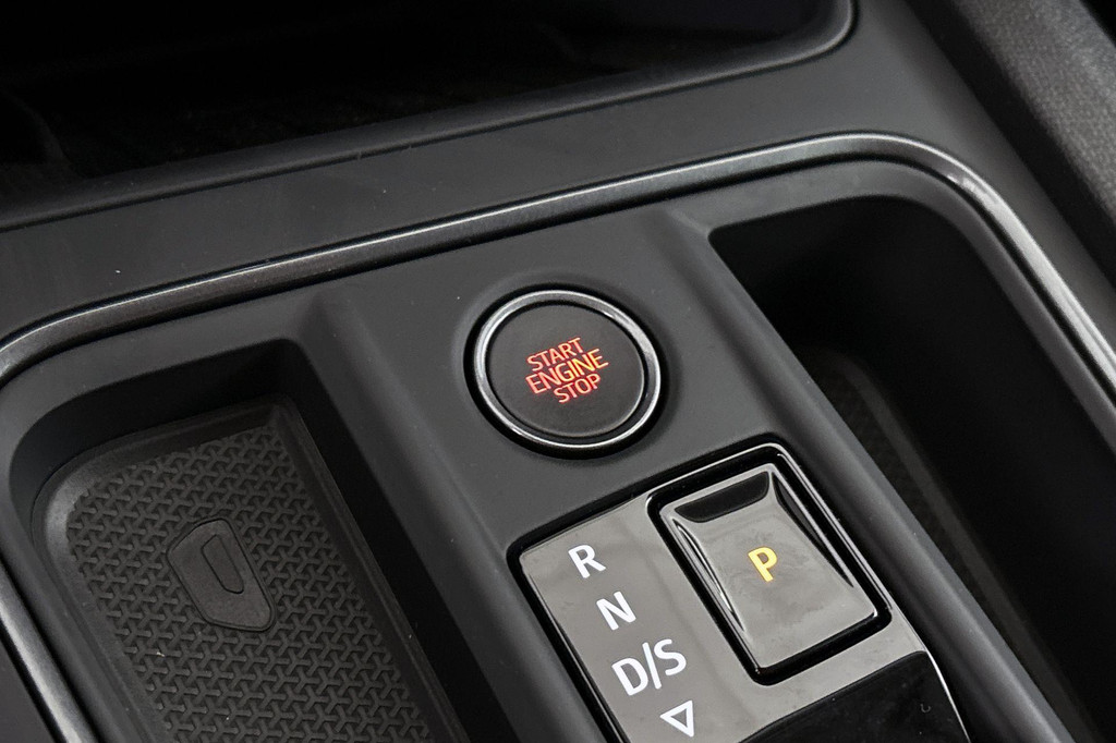 CUPRA Leon (KKB38D) met abonnement