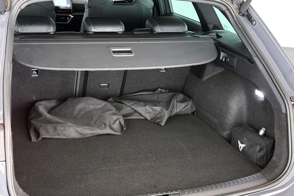 CUPRA Leon Sportstourer (KLB07K) met abonnement