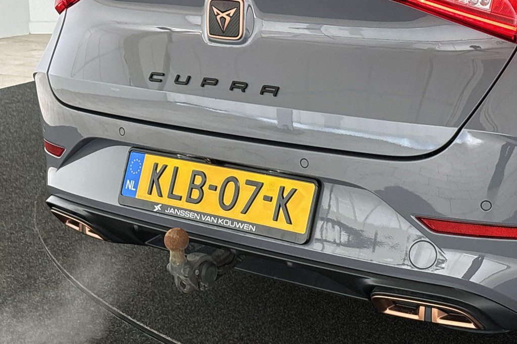 CUPRA Leon Sportstourer (KLB07K) met abonnement