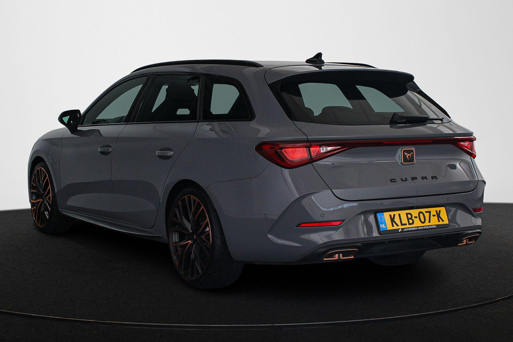CUPRA Leon Sportstourer (KLB07K) met abonnement