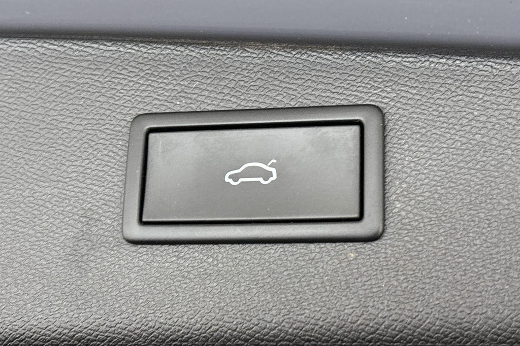 CUPRA Leon Sportstourer (KLB07K) met abonnement