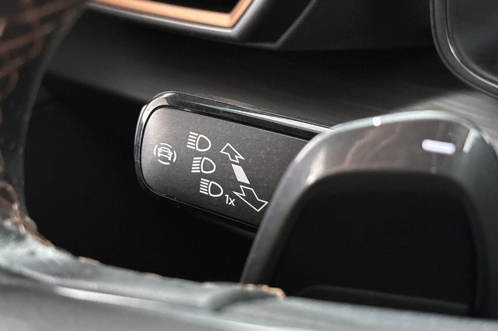 CUPRA Leon Sportstourer (KLB07K) met abonnement