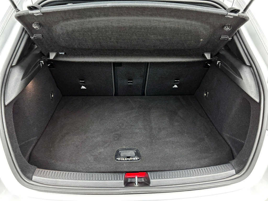 Mercedes-Benz A-Klasse (KJP51V) met abonnement