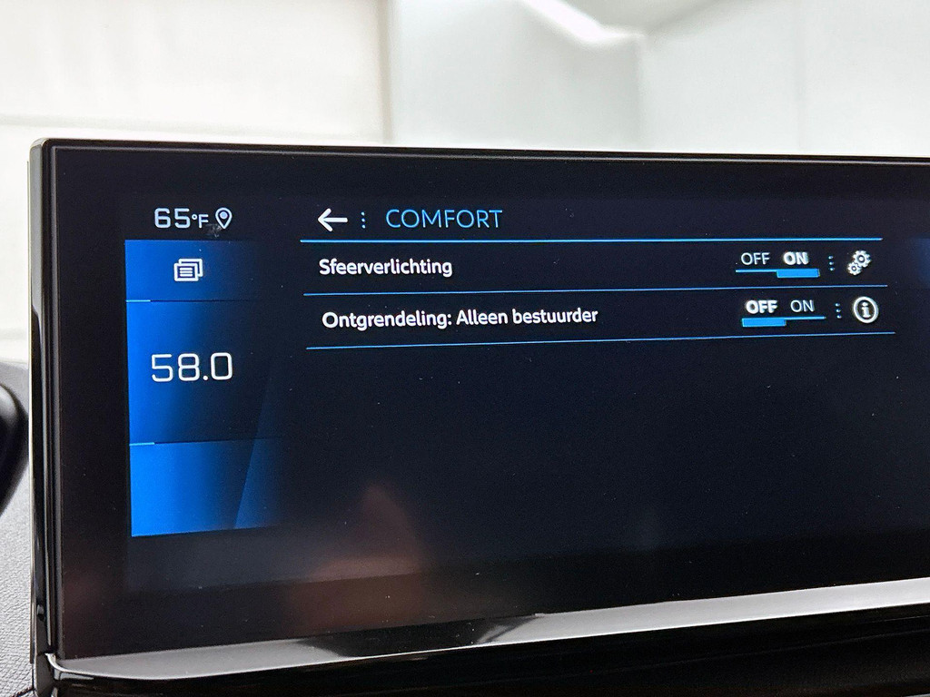 Peugeot 5008 (KFV75Z) met abonnement