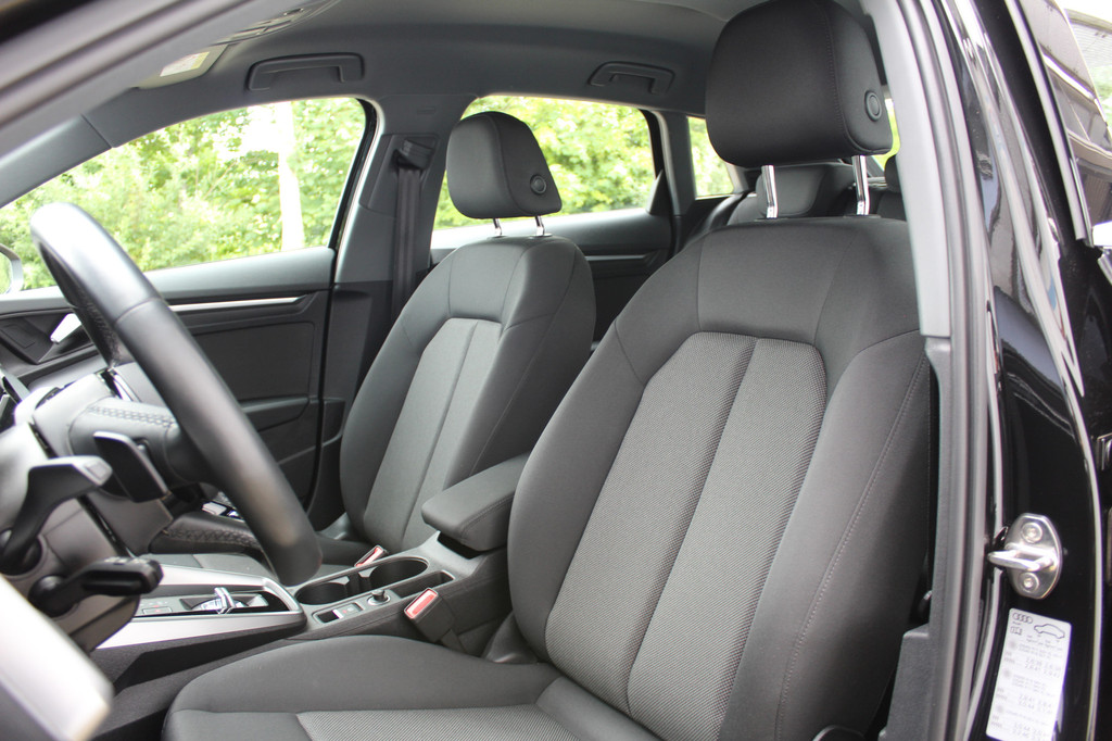 Audi A3 (KJV62L) met abonnement