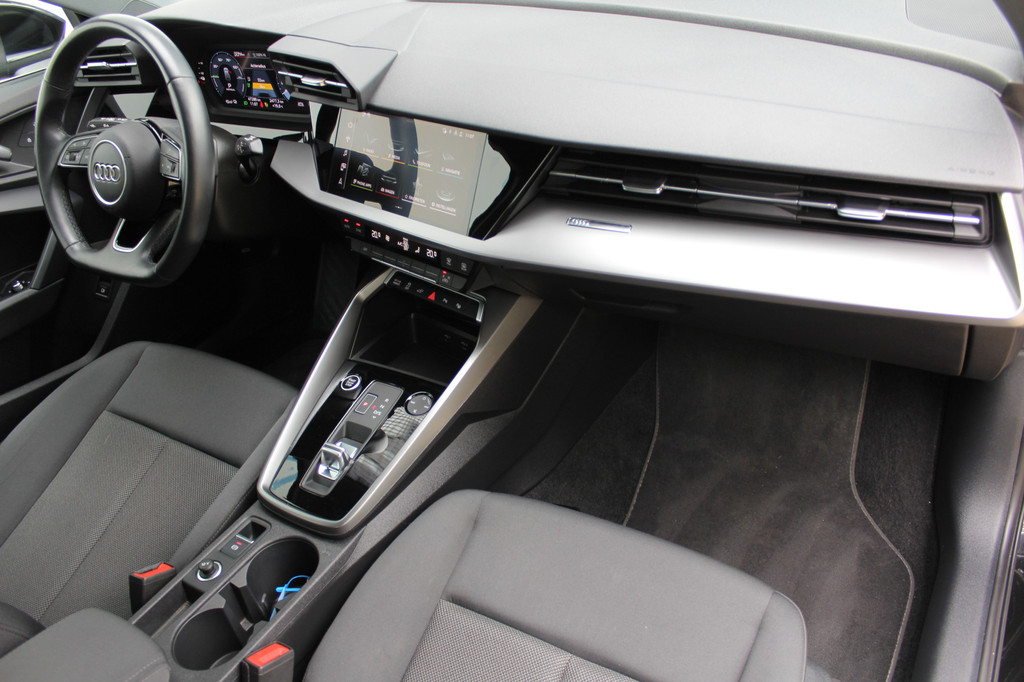 Audi A3 (KJV62L) met abonnement