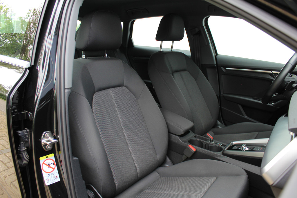 Audi A3 (KJV62L) met abonnement