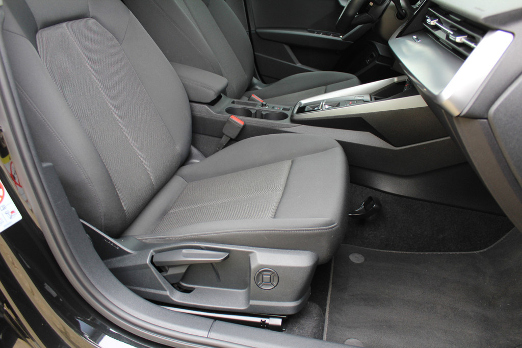 Audi A3 (KJV62L) met abonnement