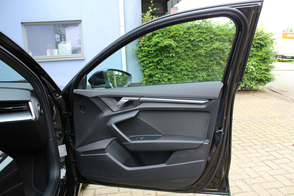 Audi A3 (KJV62L) met abonnement
