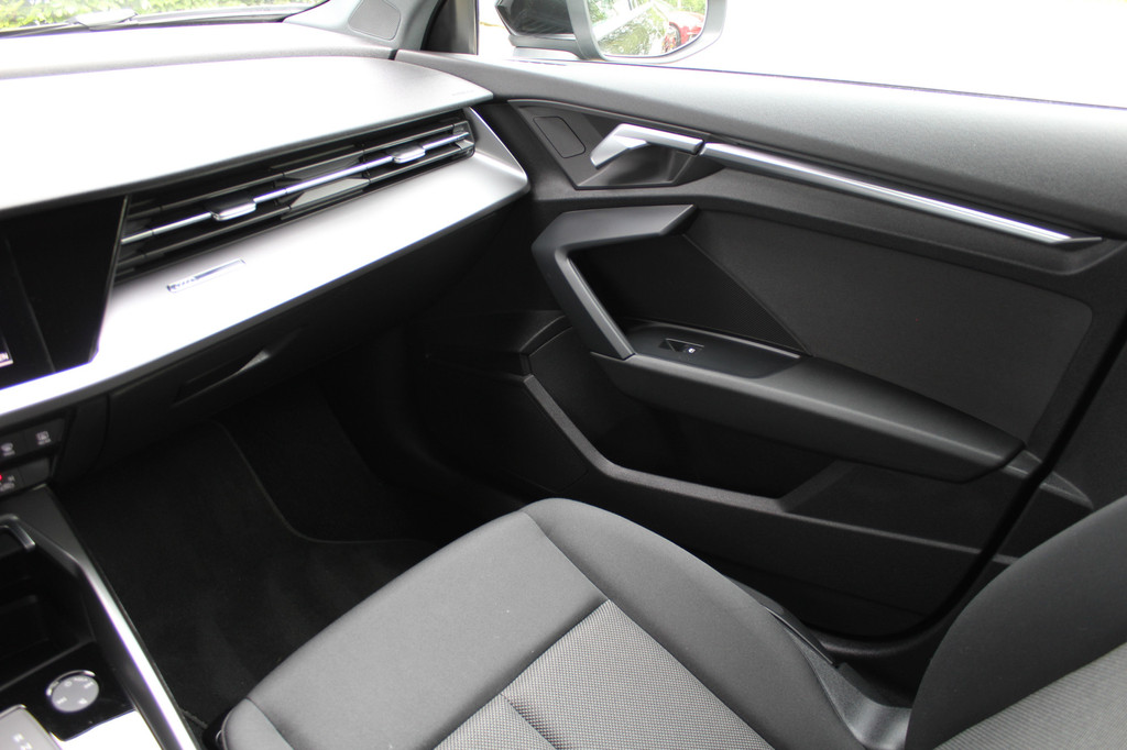 Audi A3 (KJV62L) met abonnement