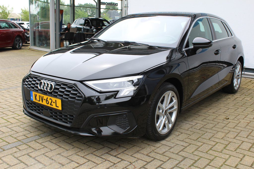 Audi A3 (KJV62L) met abonnement