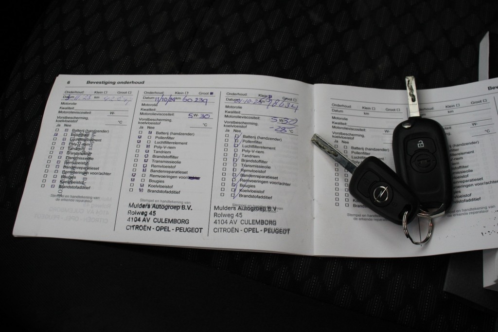 Opel Astra (N612BP) met abonnement