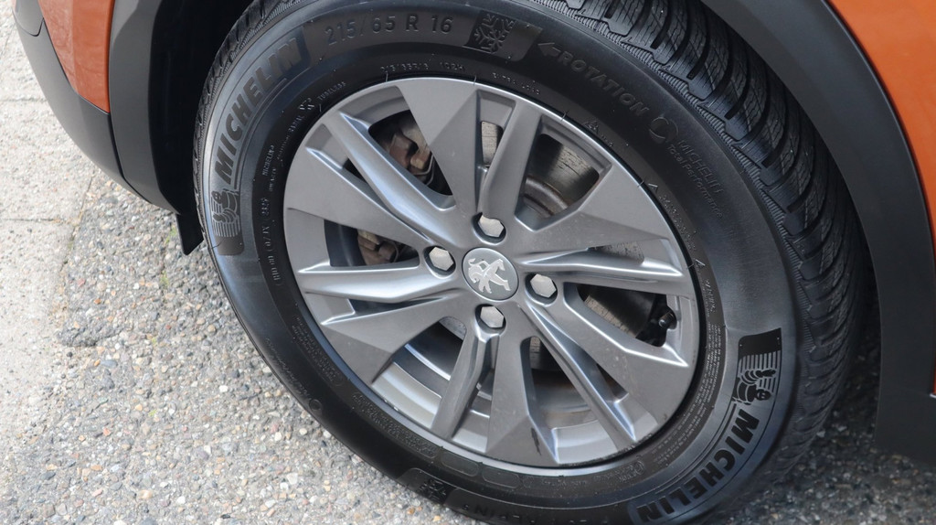 Peugeot e-2008 (R408GH) met abonnement