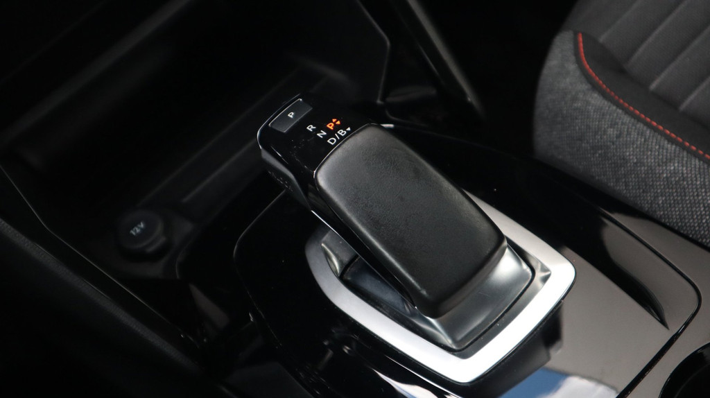 Peugeot e-2008 (R408GH) met abonnement