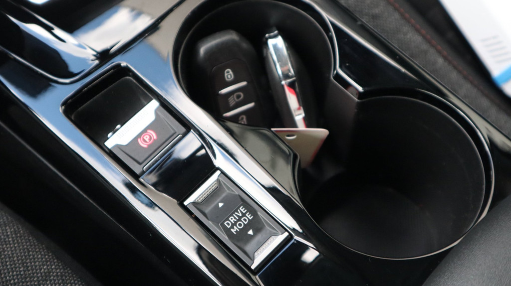 Peugeot e-2008 (R408GH) met abonnement