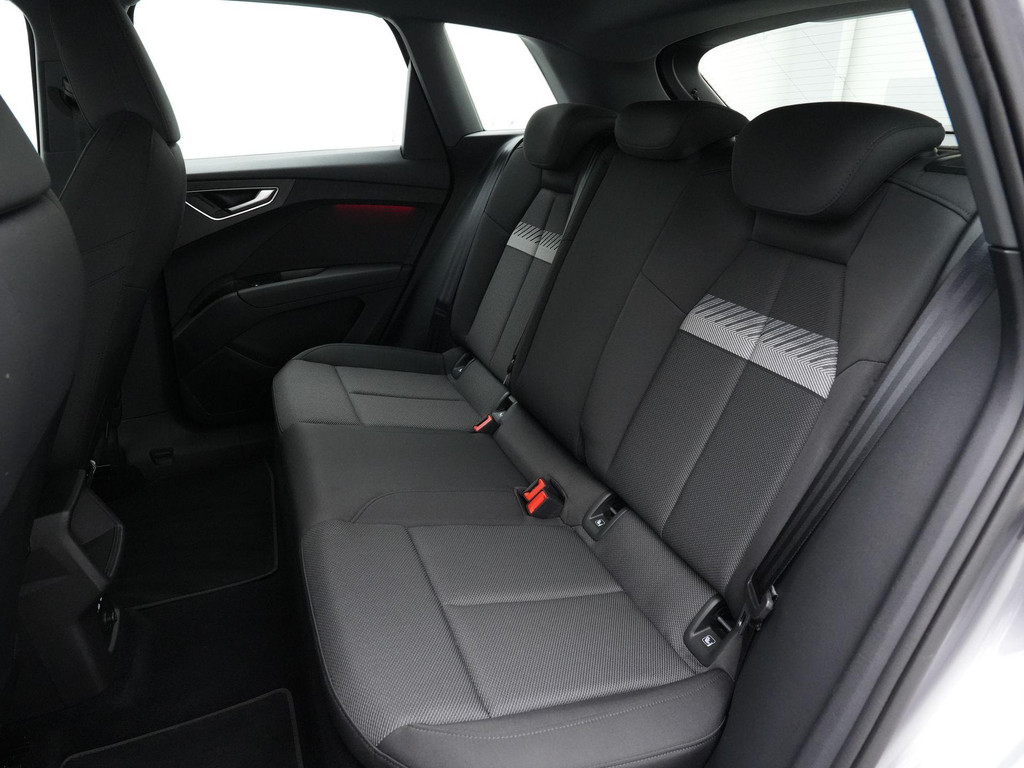 Audi Q4 40 E-TRON (T890PS) met abonnement