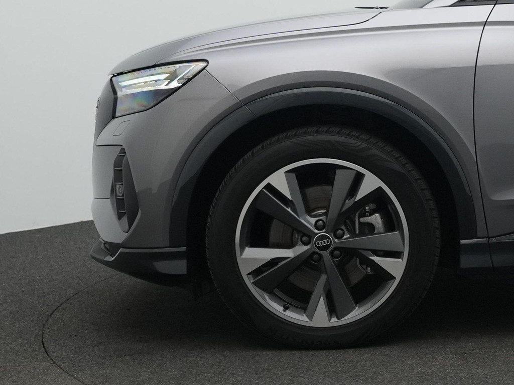 Audi Q4 40 E-TRON (T890PS) met abonnement