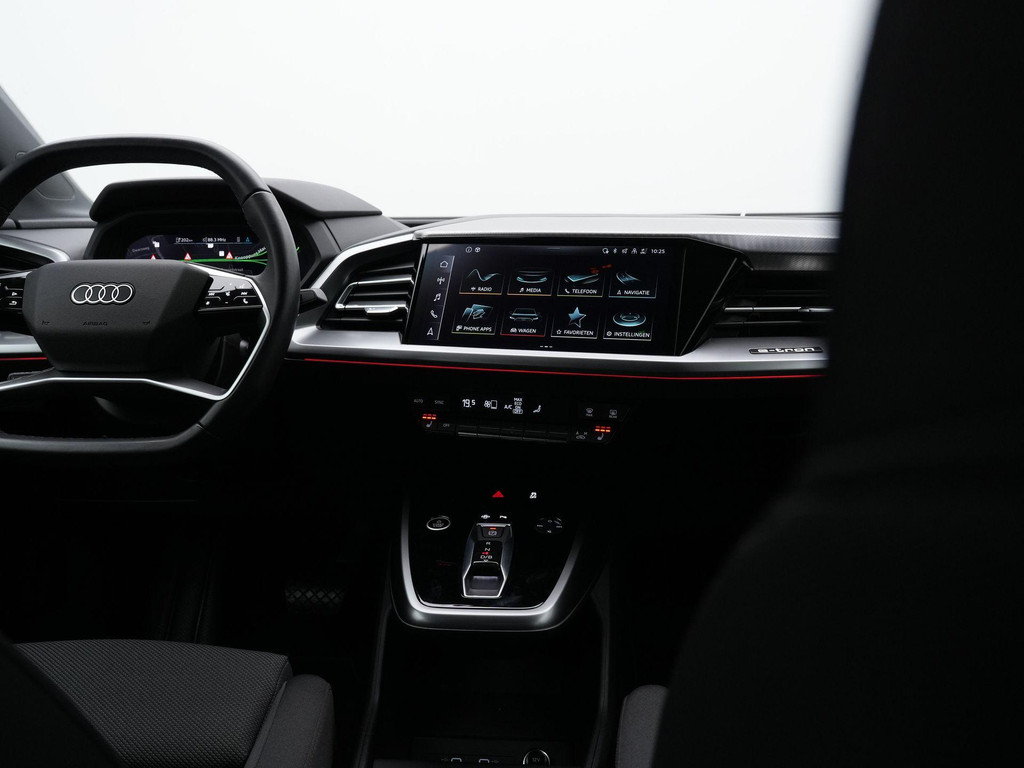 Audi Q4 40 E-TRON (T890PS) met abonnement