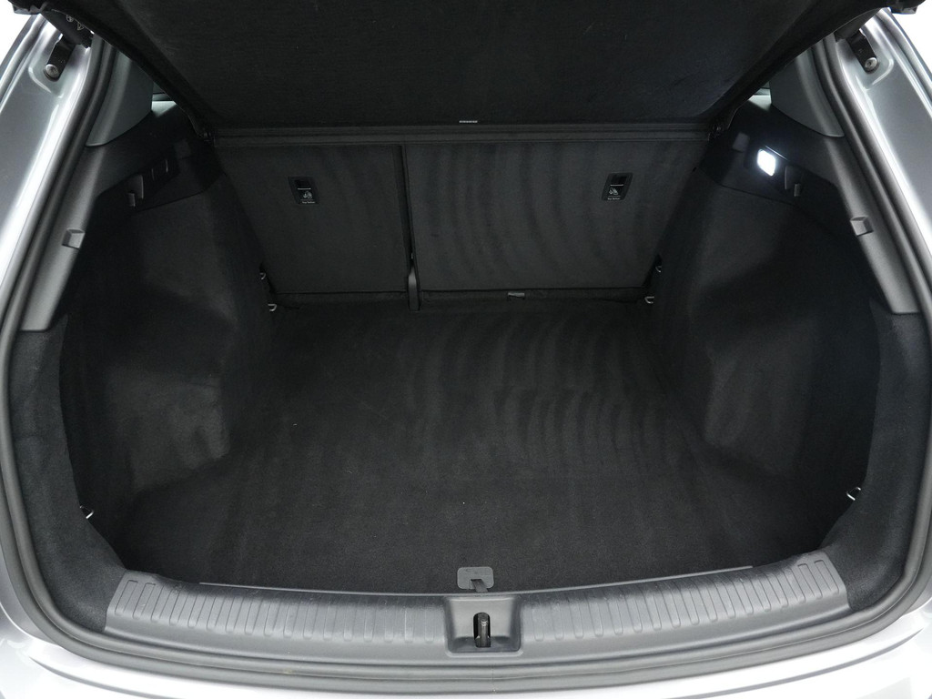 Audi Q4 40 E-TRON (T890PS) met abonnement