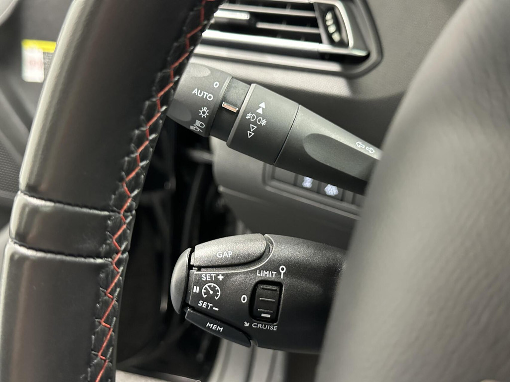 Peugeot 308 (L278LV) met abonnement