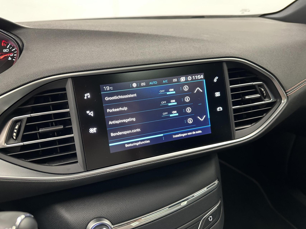 Peugeot 308 (L278LV) met abonnement