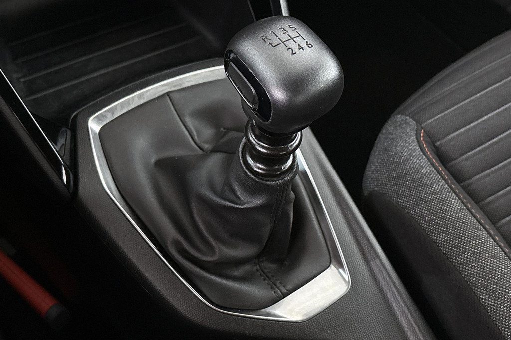 Peugeot 2008 (T337GK) met abonnement