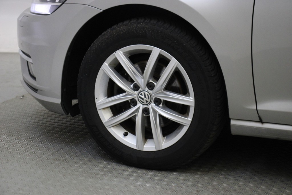 Volkswagen GOLF Variant (N602PG) met abonnement