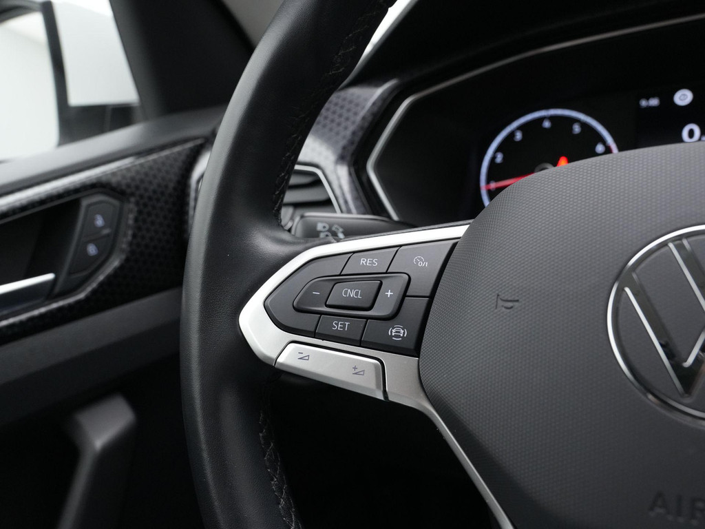 Volkswagen T-Cross (KJP25K) met abonnement