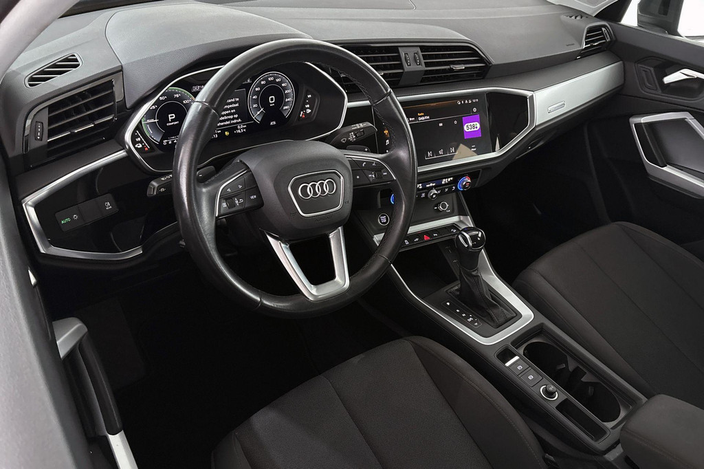 Audi Q3 Sportback (KLF54R) met abonnement