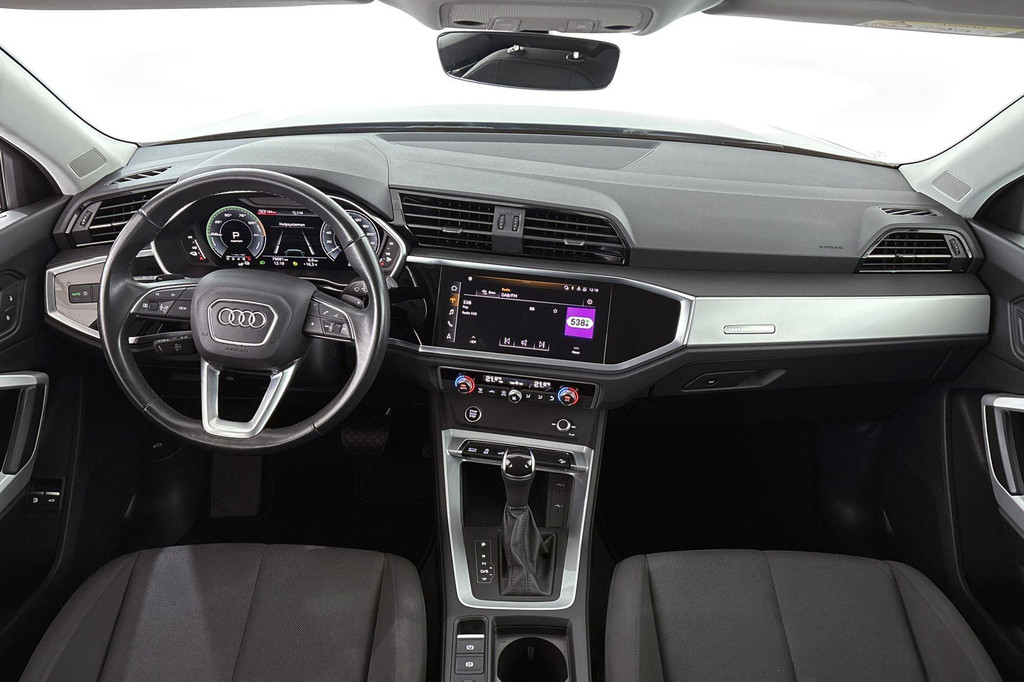 Audi Q3 Sportback (KLF54R) met abonnement