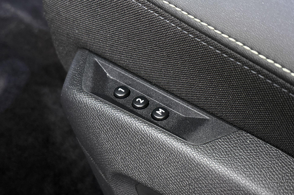 Peugeot 3008 (KLB81N) met abonnement