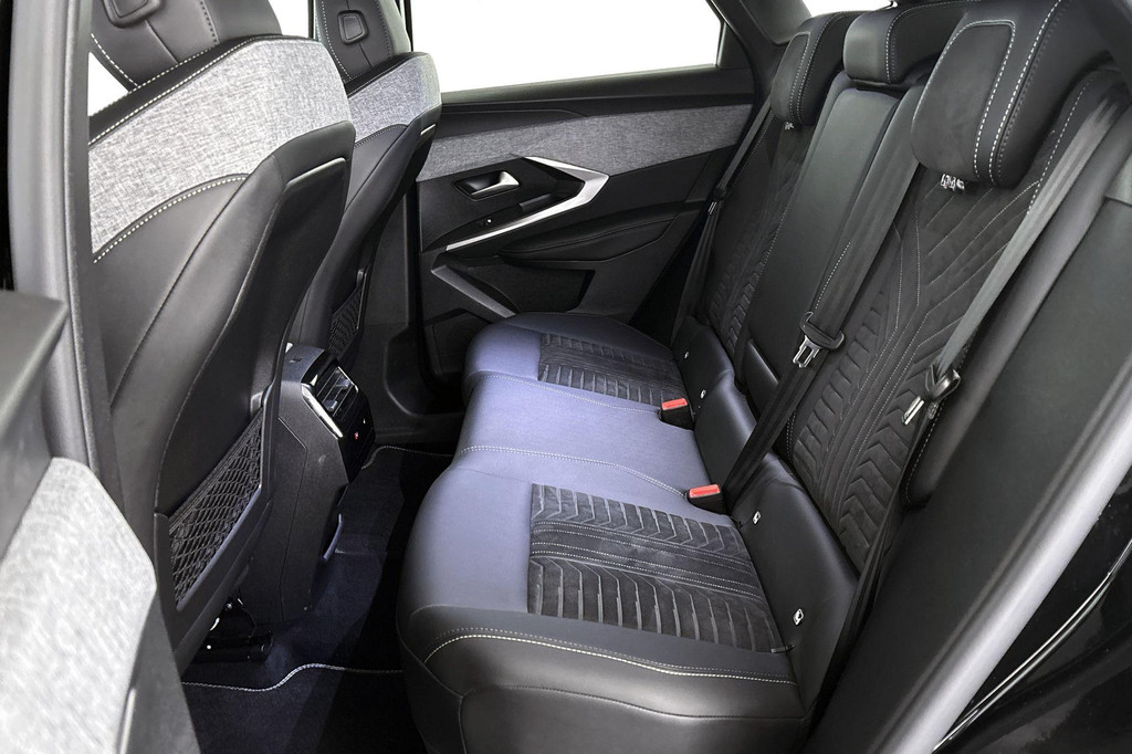 Peugeot 3008 (KLB81N) met abonnement