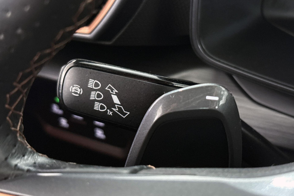 CUPRA Leon Sportstourer (KKZ30D) met abonnement