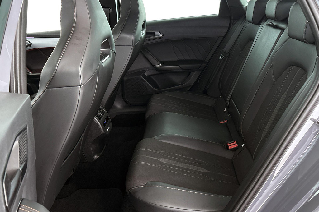 CUPRA Leon Sportstourer (KKZ30D) met abonnement