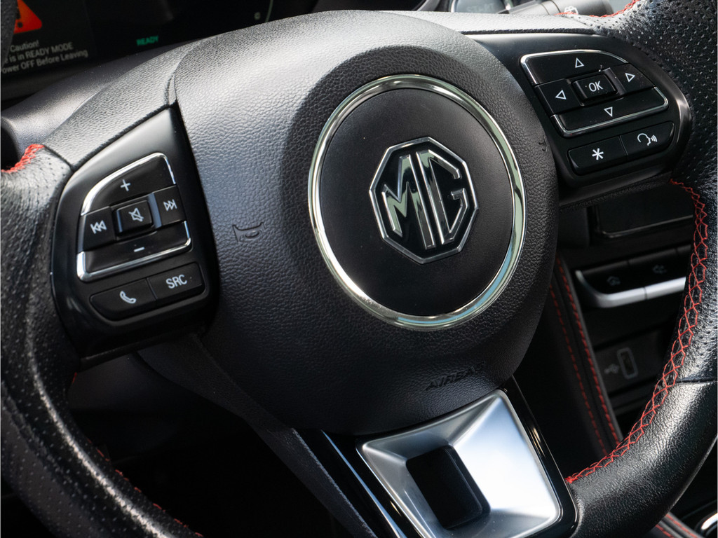 MG ZS-EV (P942PN) met abonnement