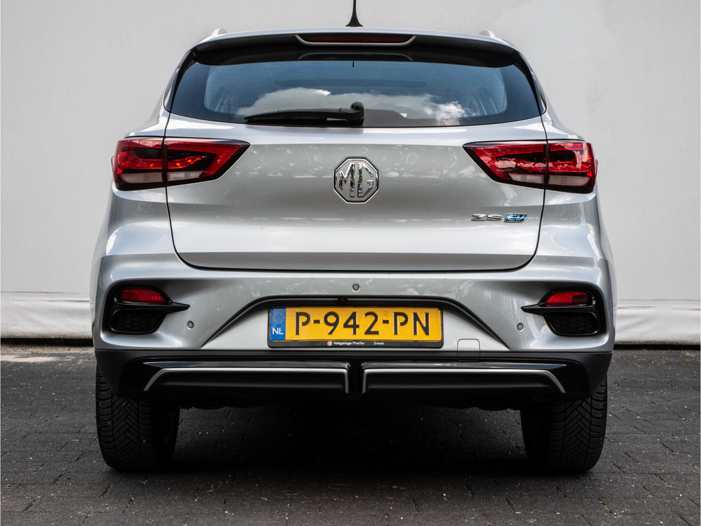 MG ZS-EV (P942PN) met abonnement