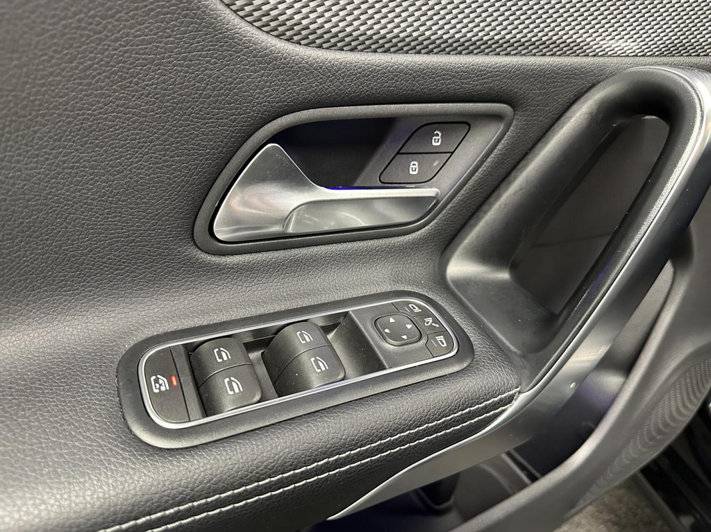 Mercedes-Benz CLA-Klasse (P281JF) met abonnement