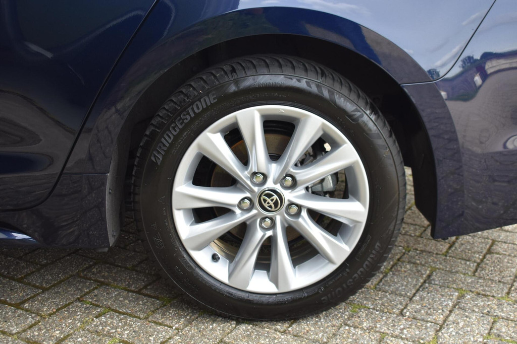Toyota Corolla Touring Sports (Z535DN) met abonnement