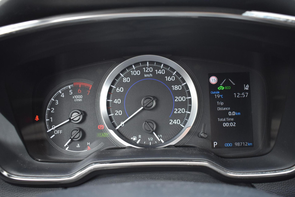Toyota Corolla Touring Sports (K697SB) met abonnement