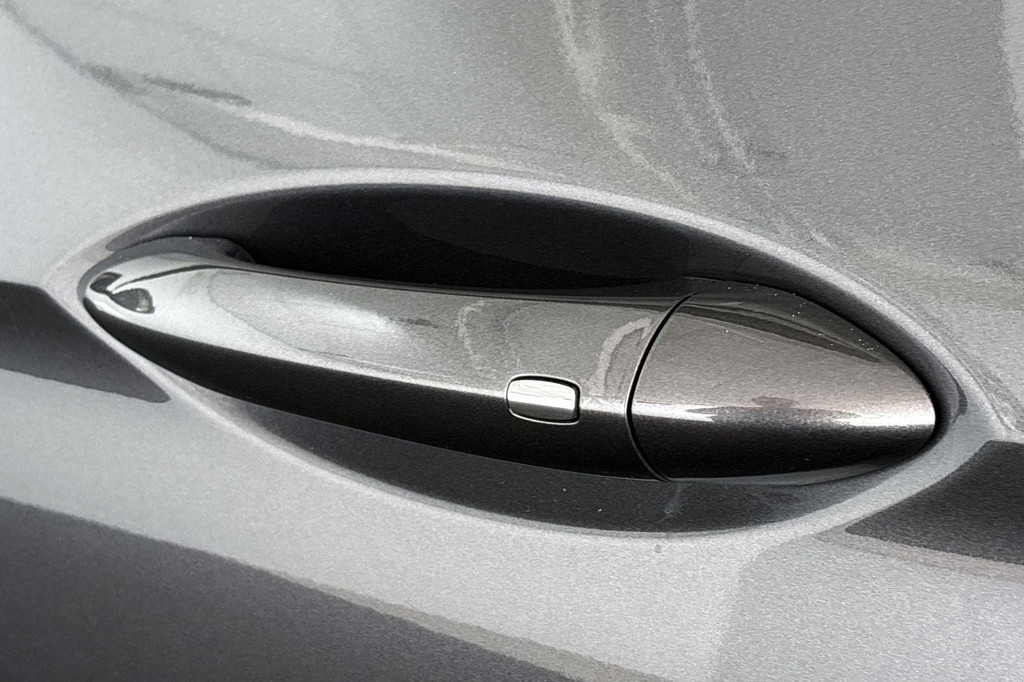 Opel Insignia (P764HP) met abonnement