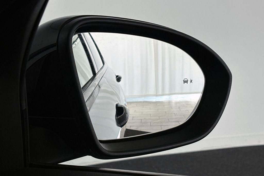 Opel Insignia (P764HP) met abonnement