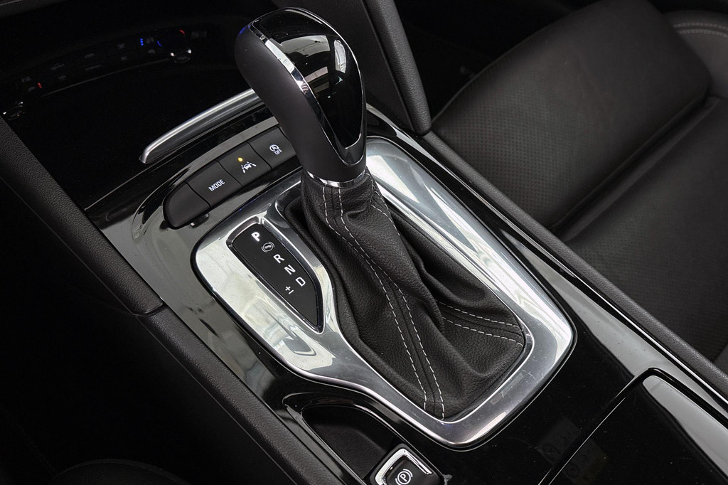 Opel Insignia (P764HP) met abonnement